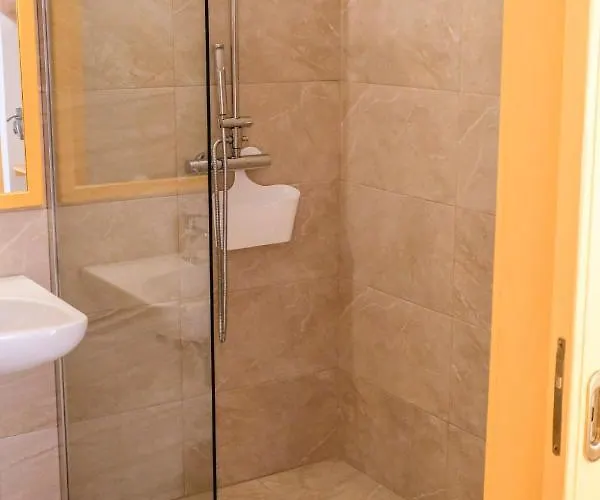 Tenuta L'alba Di Monte Matino *